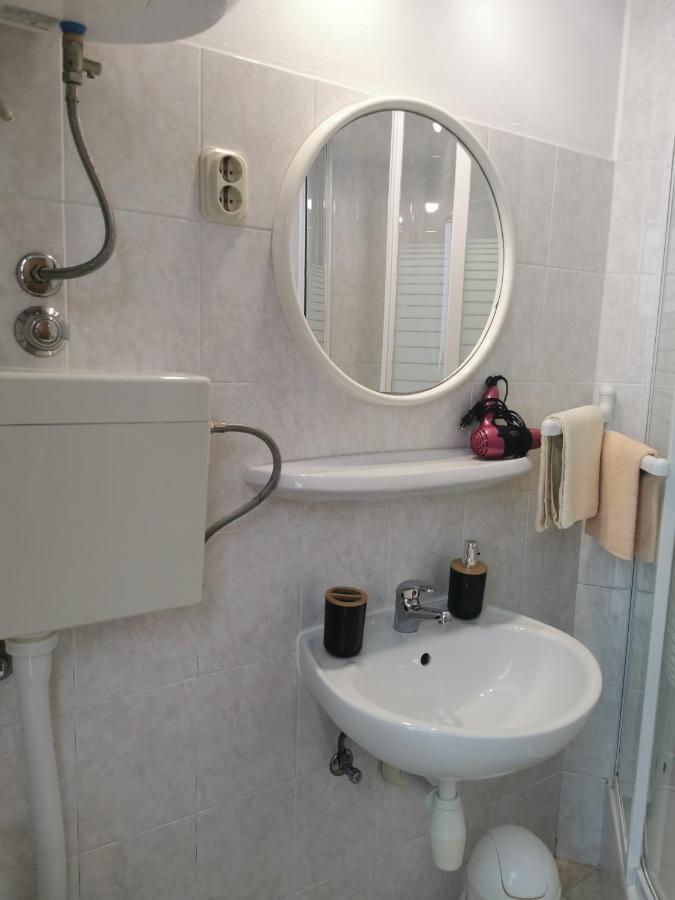 Apartman Tudor Kuzma Hvar Exteriör bild