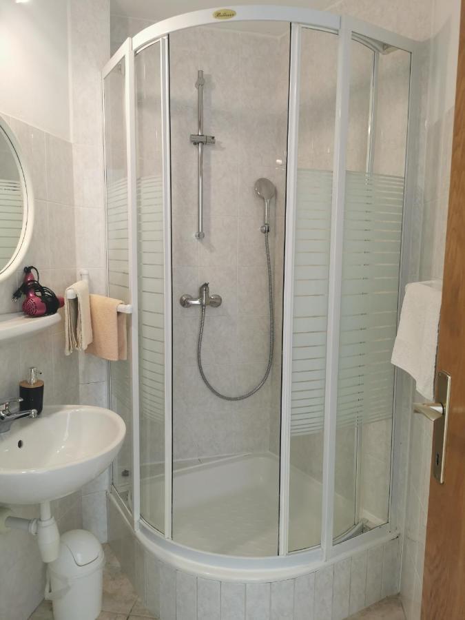 Apartman Tudor Kuzma Hvar Exteriör bild