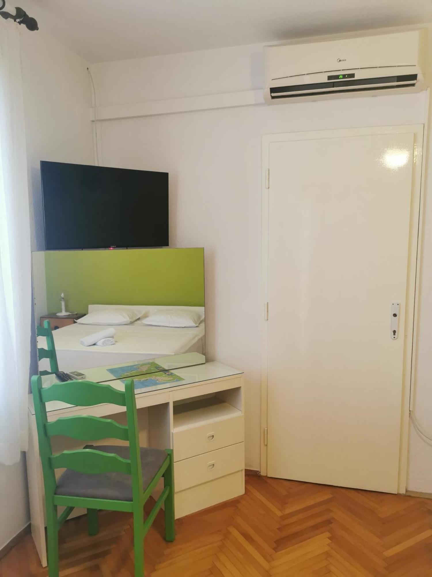 Apartman Tudor Kuzma Hvar Exteriör bild
